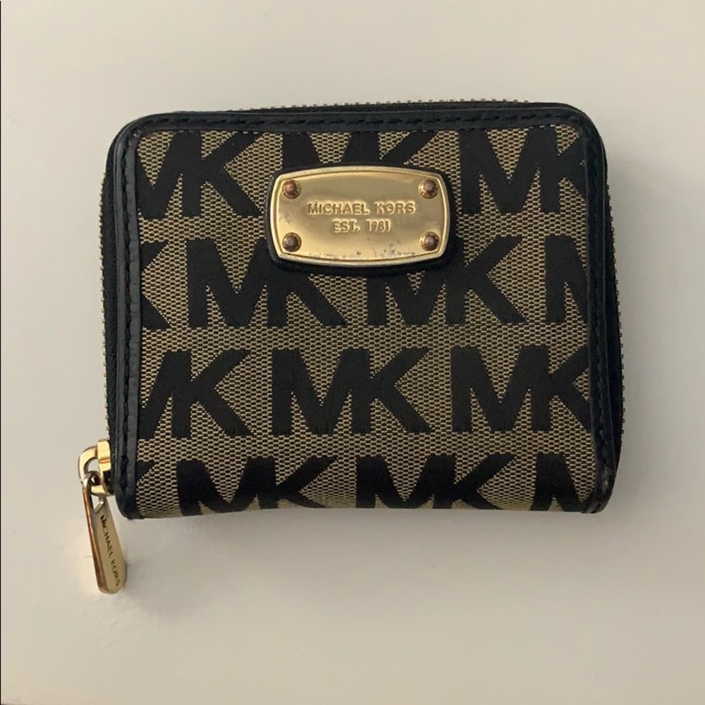 Michael Kors Jet Set Wallet